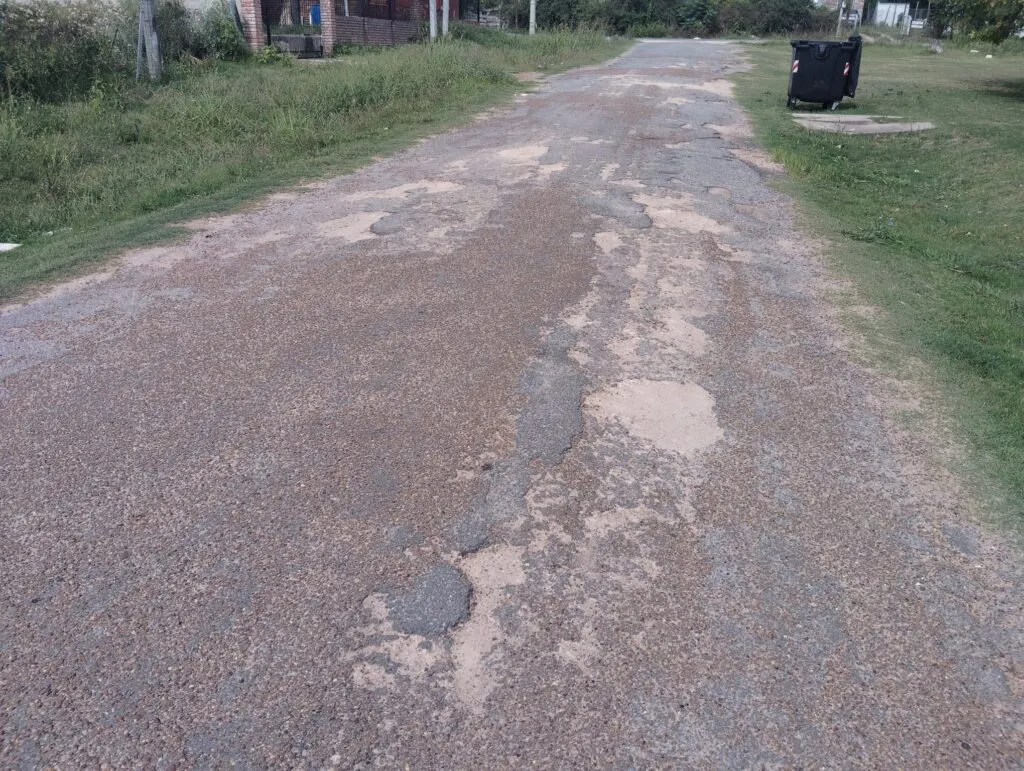 VECINOS DEL COBENA 2 RECLAMAN POR EL MAL ESTADO DE LAS CALLES INTERNAS ...